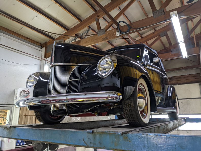 1940 Ford Deluxe | Volo Museum