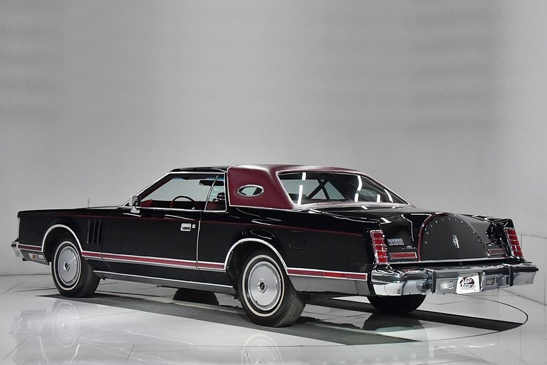 1977 Lincoln Mark V