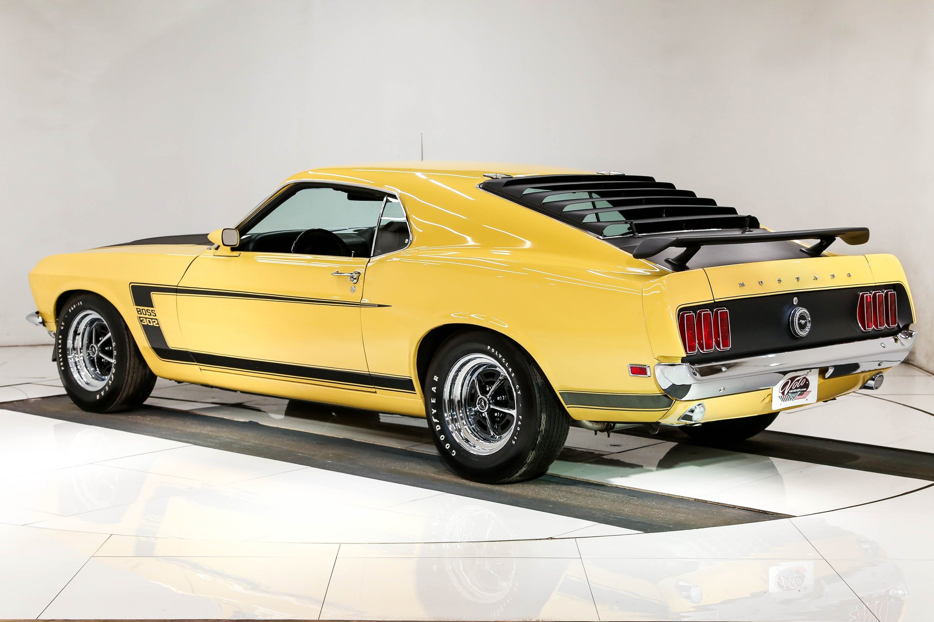 1969 Ford Mustang Boss 302 - Classic Cars