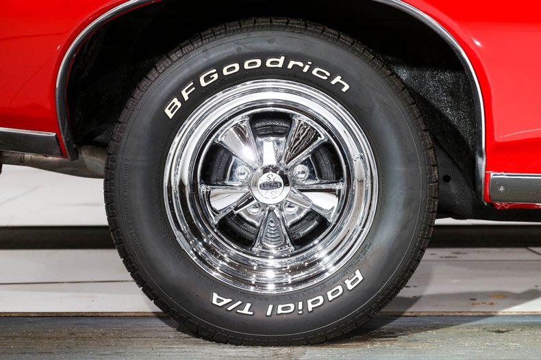 1968 Pontiac GTO | Volo Museum