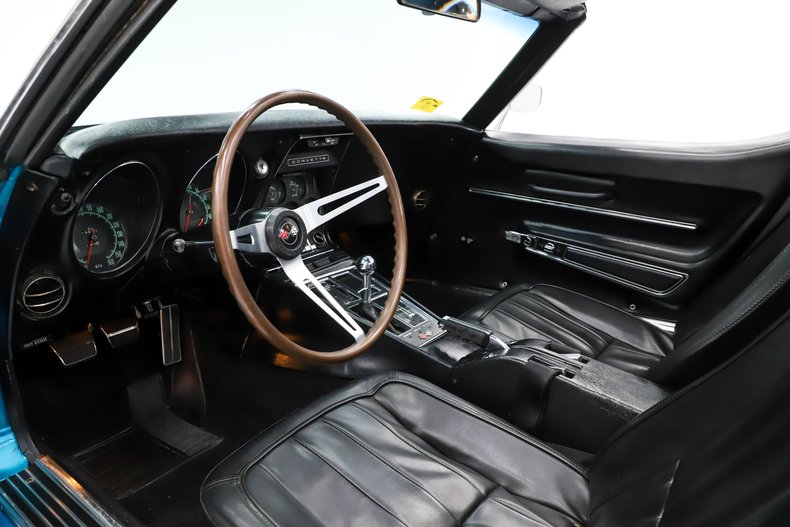 1968 Chevrolet Corvette 2