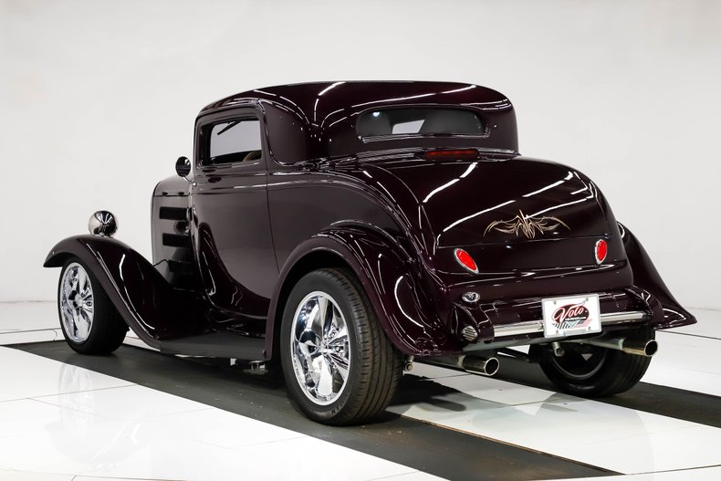 1932 Ford Custom