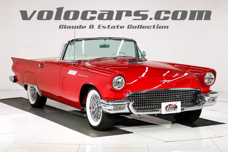 1957 Ford Thunderbird