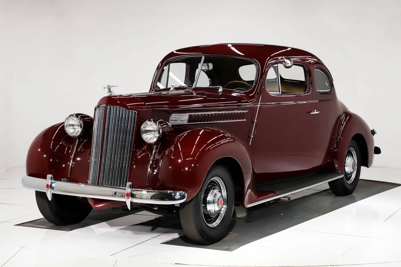 1939 Packard Coupe