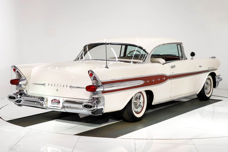 1957 Pontiac Starchief