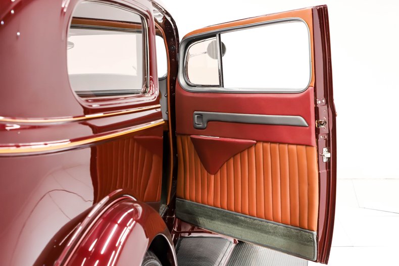 1935 Chevrolet Custom