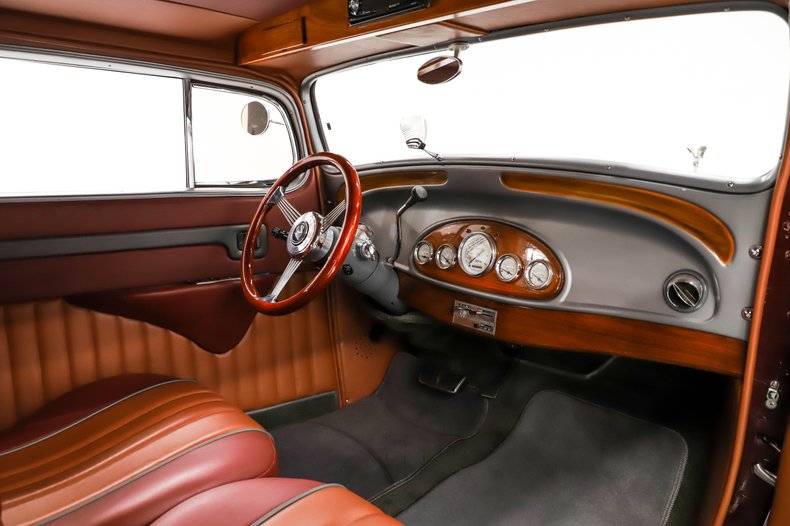 1935 Chevrolet Custom | Volo Museum