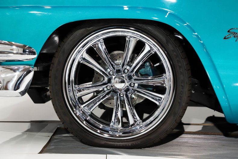 1956 Ford Customline | Volo Museum