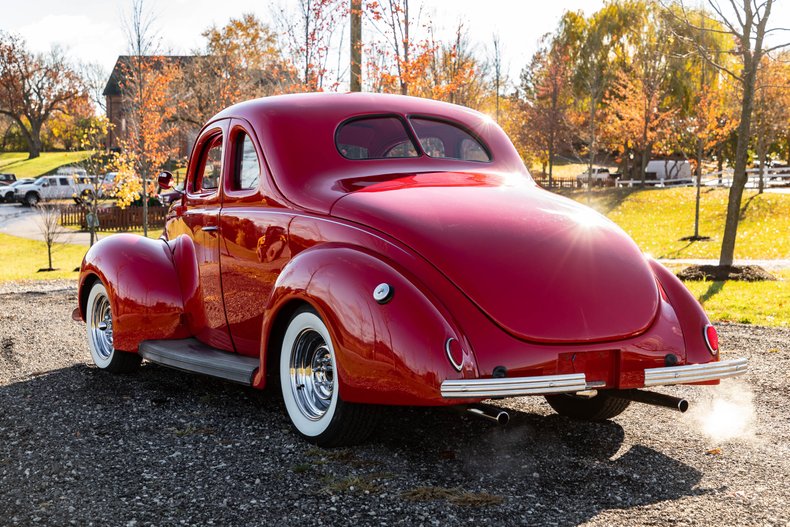 1939 Ford Deluxe