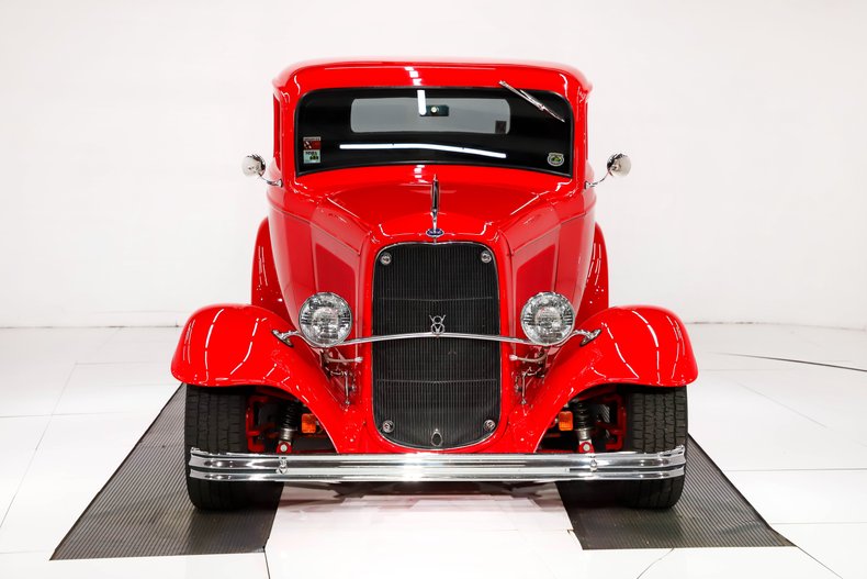 1932 Ford Custom | Volo Museum