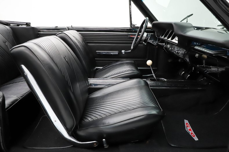1965 Pontiac GTO 50