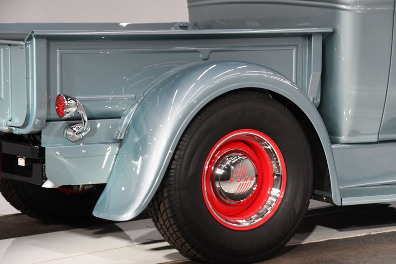 1930 Ford Custom