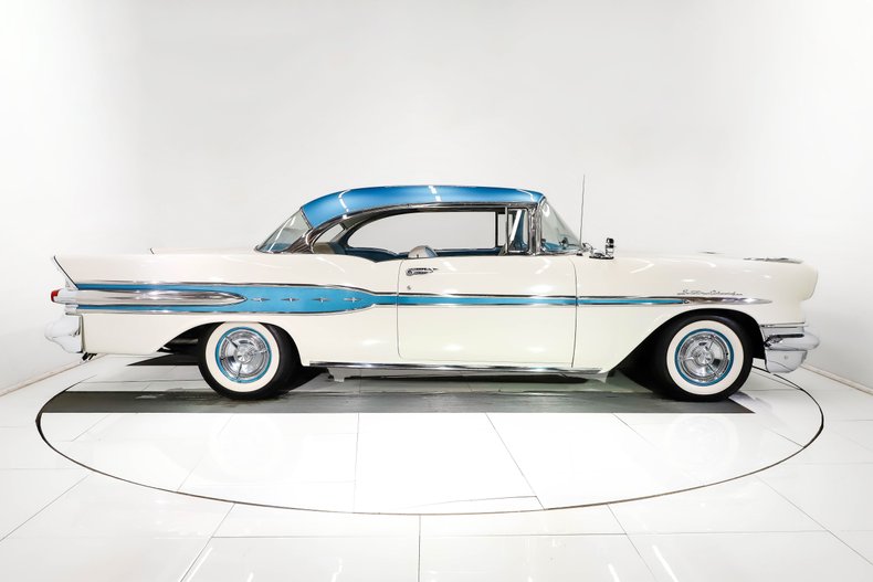 1957 Pontiac Starchief