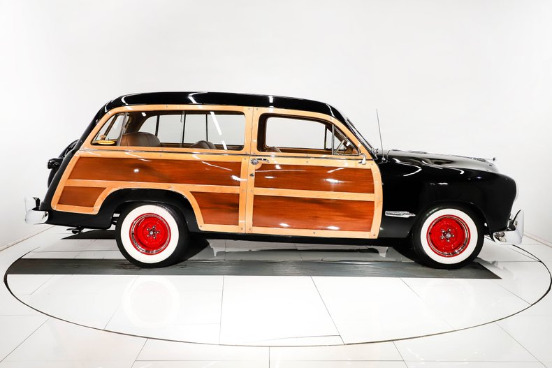 1949 Ford Custom 14