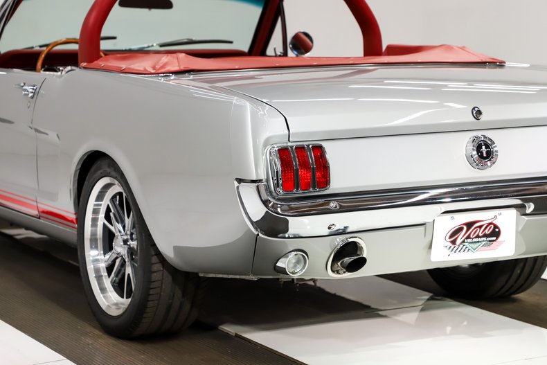 1965 Ford Mustang 74