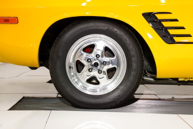 1973 Dodge Challenger | Volo Museum