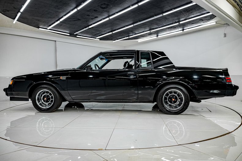 1987 Buick Grand National 27