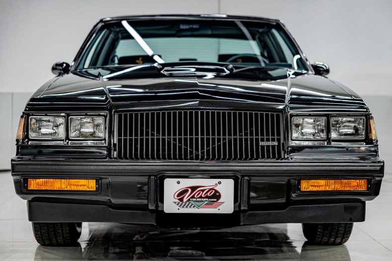 1987 Buick Grand National 10