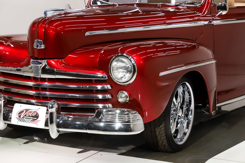 1948 Ford Super Deluxe | Volo Museum