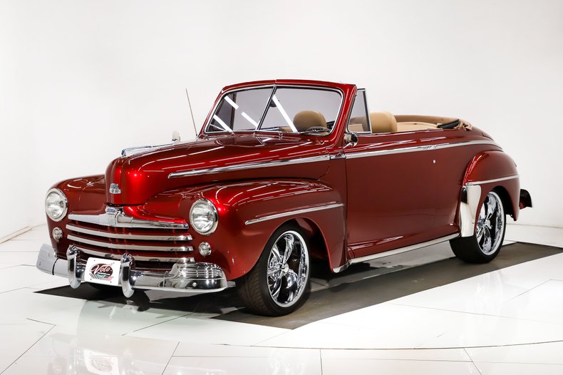1948 Ford Super Deluxe | Volo Museum