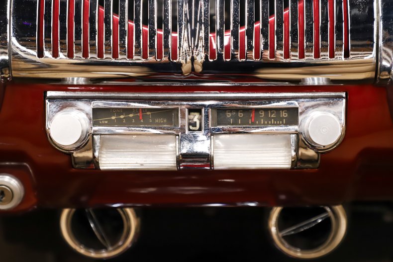 1948 Ford Super Deluxe | Volo Museum