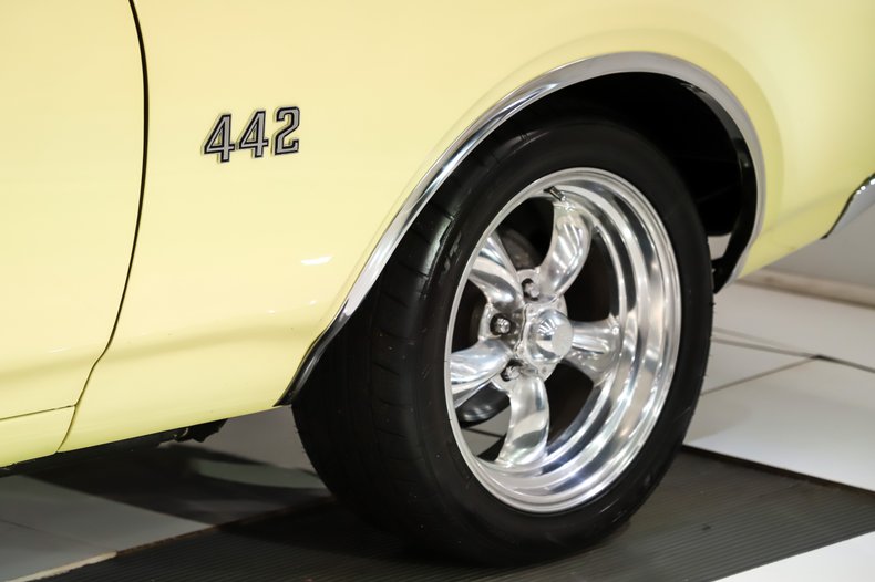 1969 Oldsmobile 442 | Volo Museum