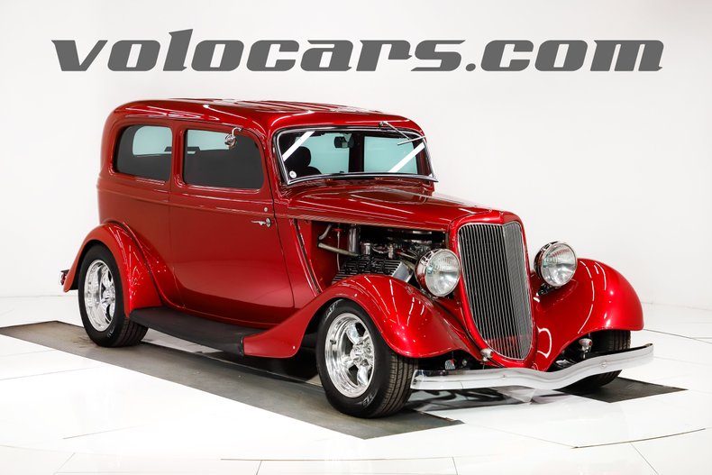1934 Ford Custom