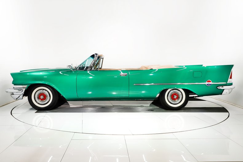 1957 Chrysler 300 41