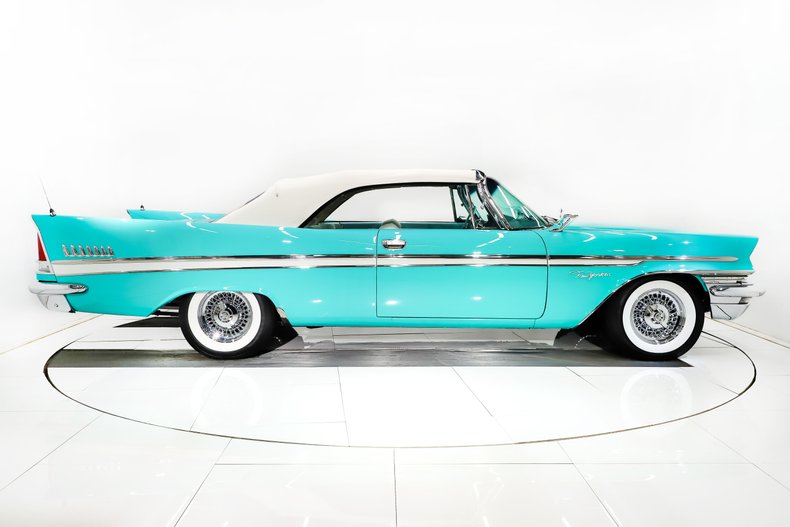 1957 Chrysler New Yorker 35