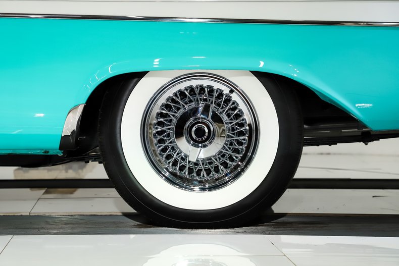 1957 Chrysler New Yorker 46