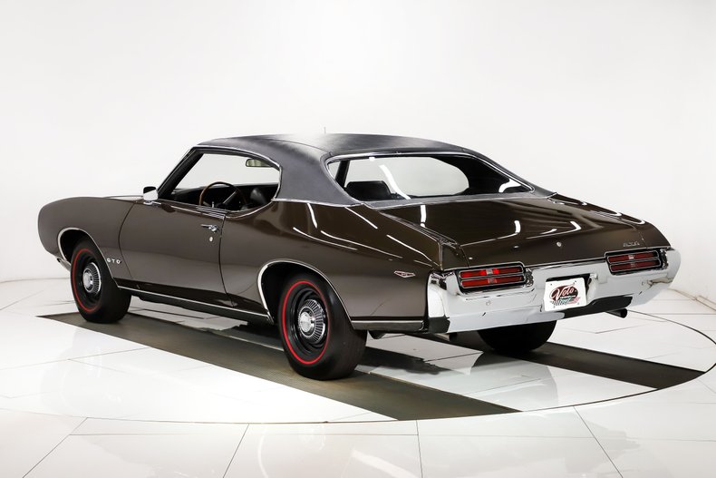 1969 Pontiac GTO 6