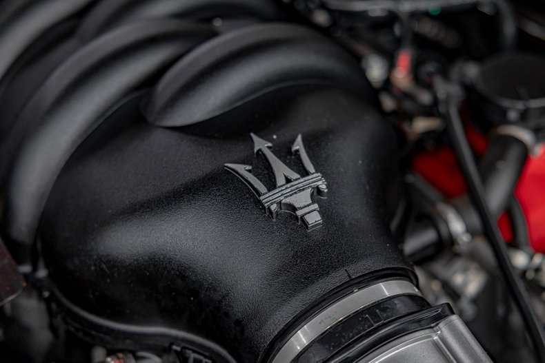 2017 Maserati Gran Turismo 64