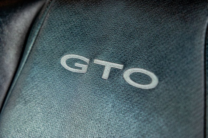 2005 Pontiac GTO 18