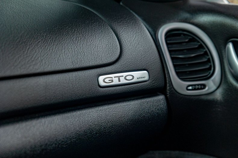 2005 Pontiac GTO 71
