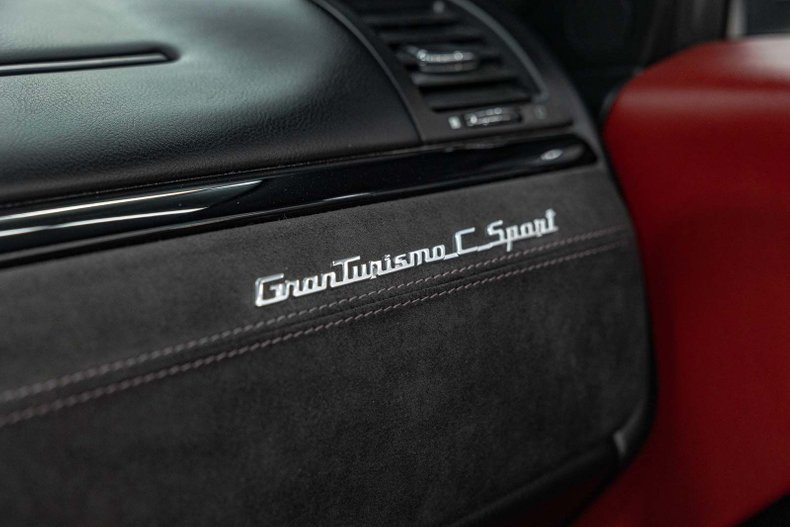 2017 Maserati Gran Turismo 49