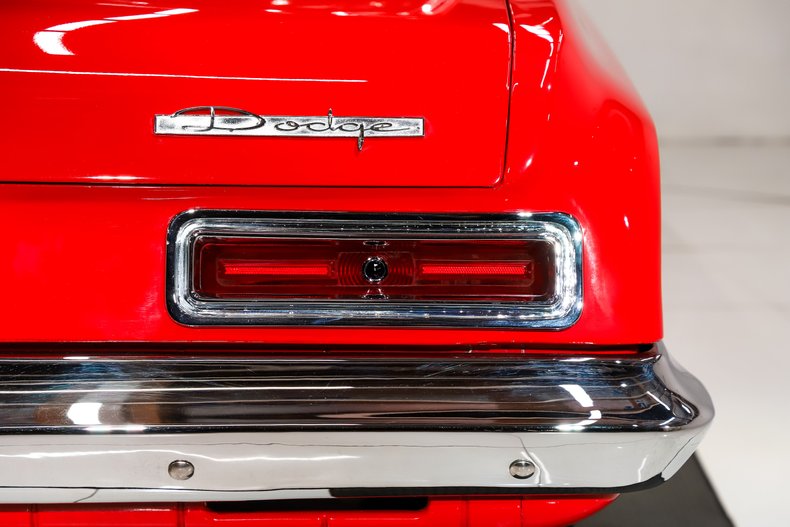 1963 Dodge Coronet 330 10