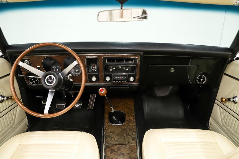 1969 Pontiac Firebird 20