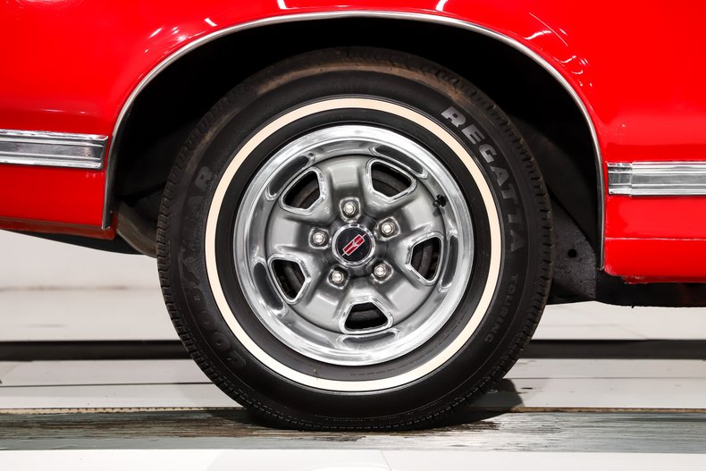 1970 Oldsmobile Cutlass | Volo Museum