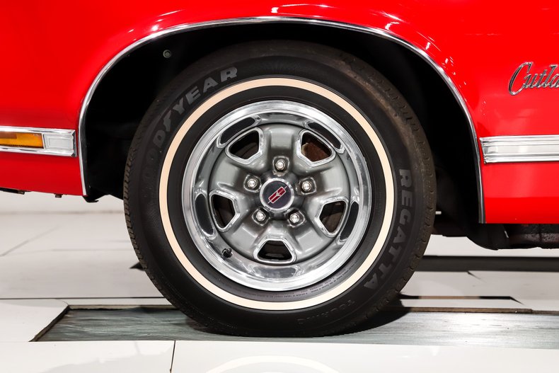 1970 Oldsmobile Cutlass | Volo Museum