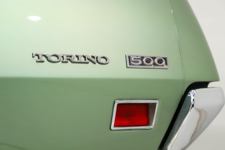1971 Ford Torino 11