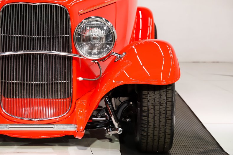 1932 Ford Custom | Volo Museum