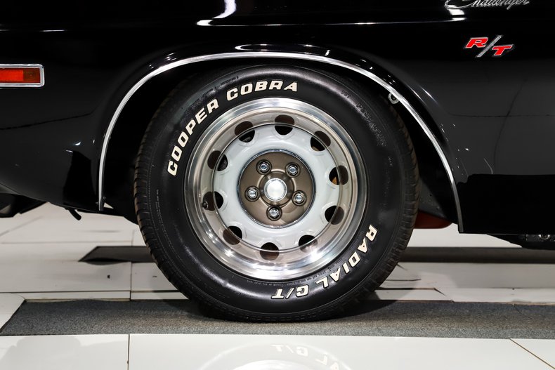 1970 Dodge Challenger 53