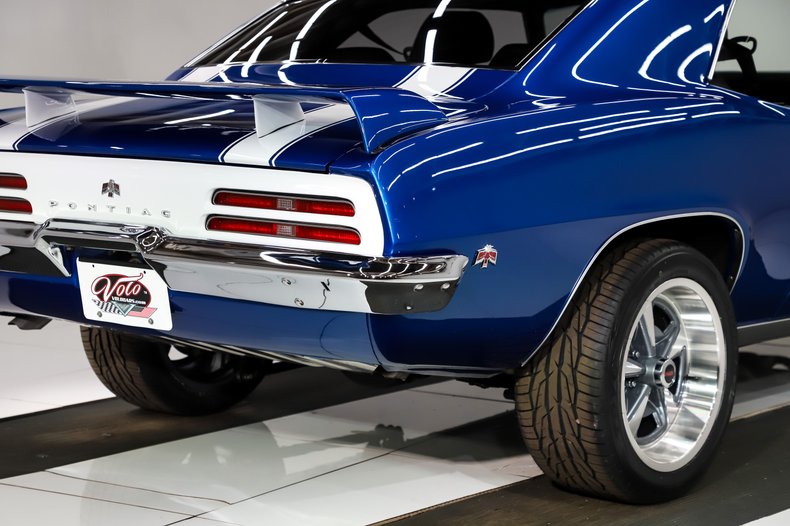 1969 Pontiac | Volo Museum