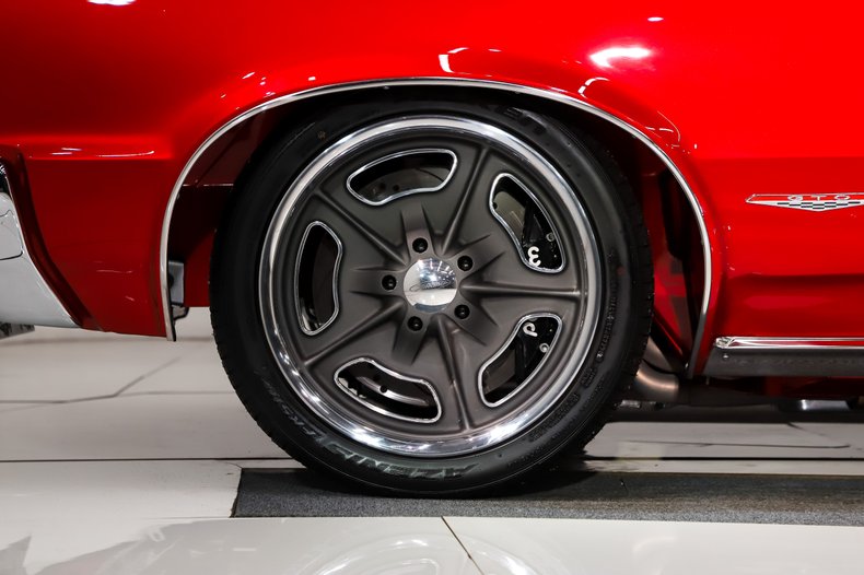1965 Pontiac GTO | Volo Museum