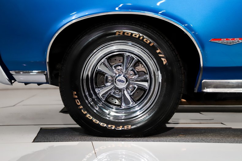 1966 Pontiac GTO | Volo Museum