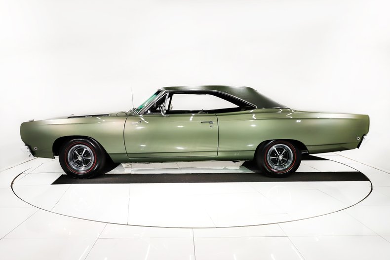 1968 Plymouth Road Runner 36