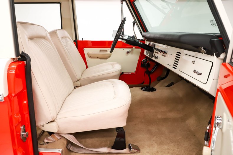 1975 Ford Bronco 40