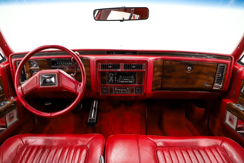 1989 Cadillac Fleetwood 21