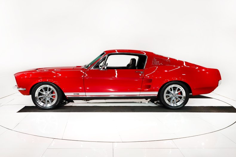 1967 Ford Mustang 35