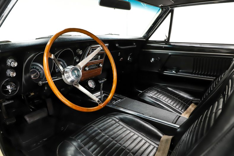 1967 Pontiac Firebird 2